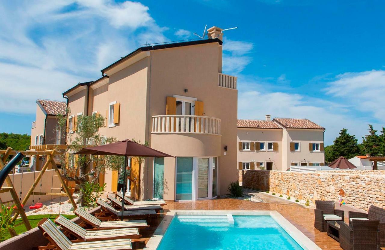6-Bedroom Villa Chiara With Sea View Премантура Екстер'єр фото